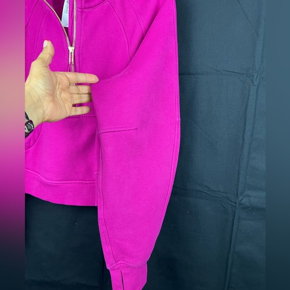 Lululemon Scuba Oversized 1/2 Zip Hoodie
Ripened Raspberry Size XS/Small - Picture 5 of 13